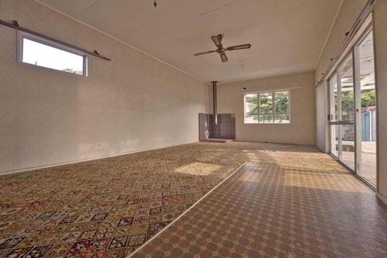 Photo of property in 609 Buller Street, Akina, Hastings, 4122