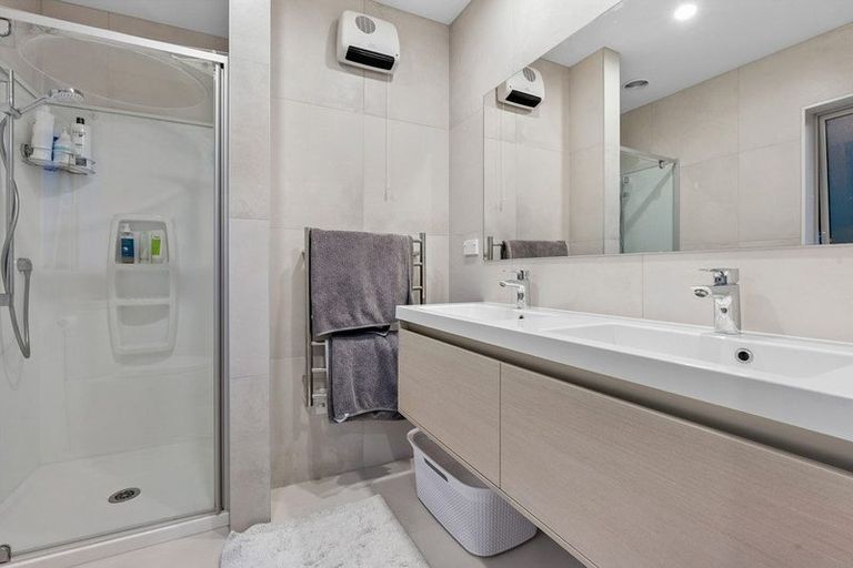 Photo of property in 42 Matairangi Avenue, Totara Heights, Auckland, 2105