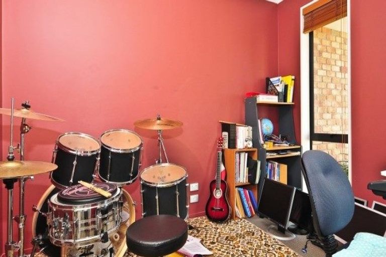 Photo of property in 44 Wiltshire Drive, Huntington, Hamilton, 3210