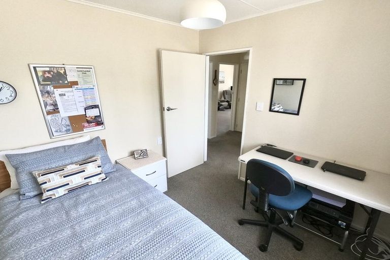 Photo of property in 4/4 Princes Street, Levin, 5510