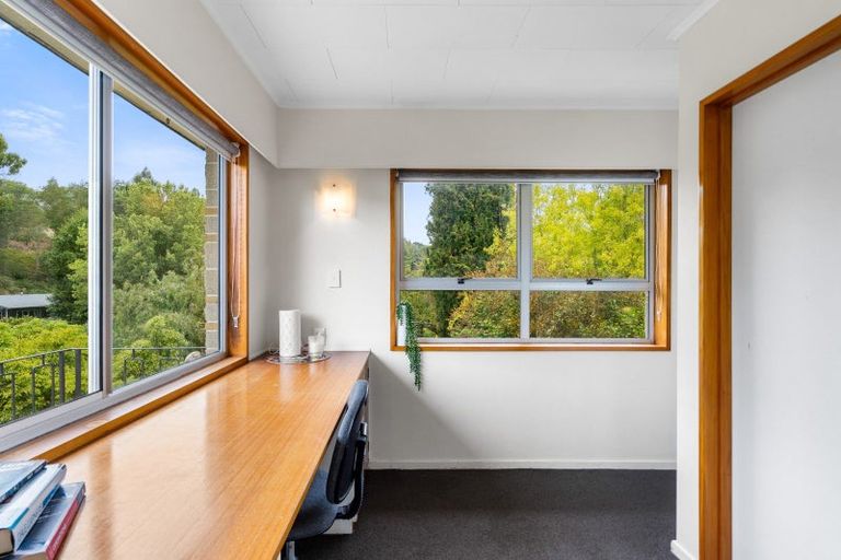 Photo of property in 72 Greenwood Road, Havelock North, 4130