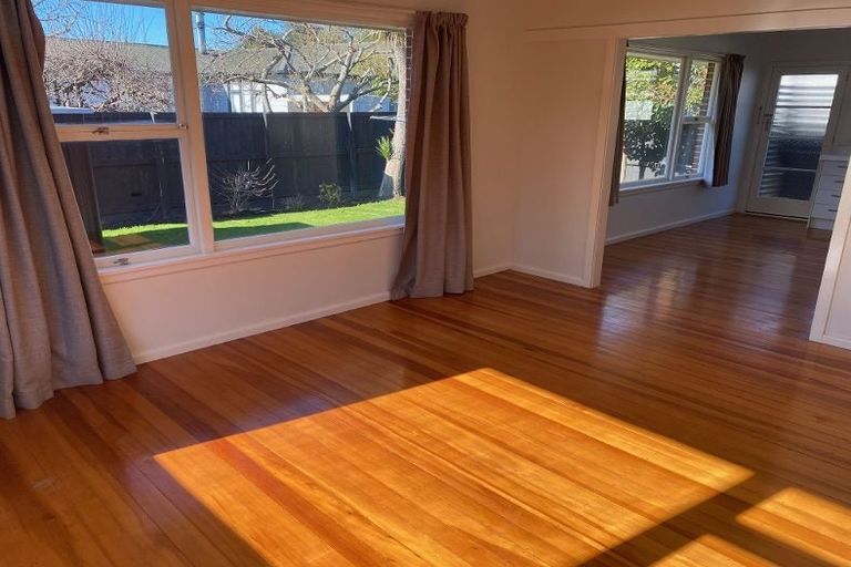 Photo of property in 38 Trafalgar Street, St Albans, Christchurch, 8014