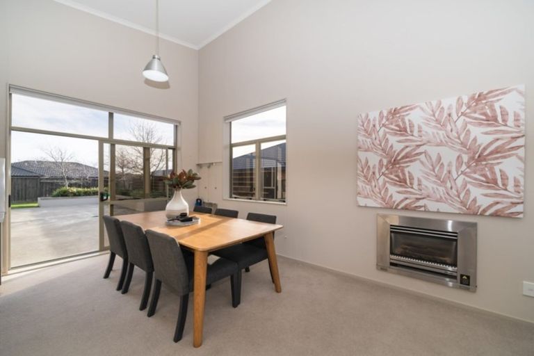 Photo of property in 46 Branigan Parade, Kelvin Grove, Palmerston North, 4414