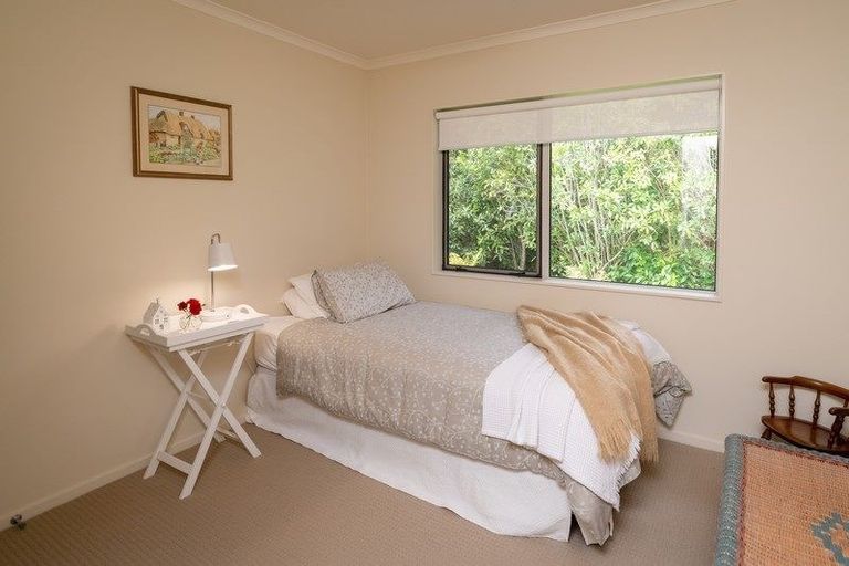 Photo of property in 27 Jacks Bush Road, Waikanae, 5391