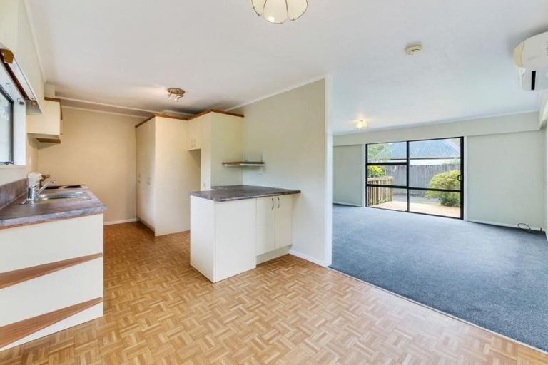 Photo of property in 12 Cemetery Road, Waiuku, 2123