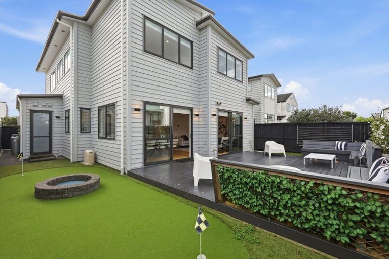 Photo of property in 31 Myland Drive, Hobsonville, Auckland, 0616