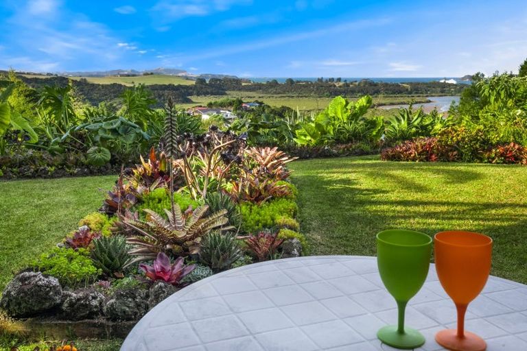 Photo of property in 24 Goffe Drive, Haruru, 0204