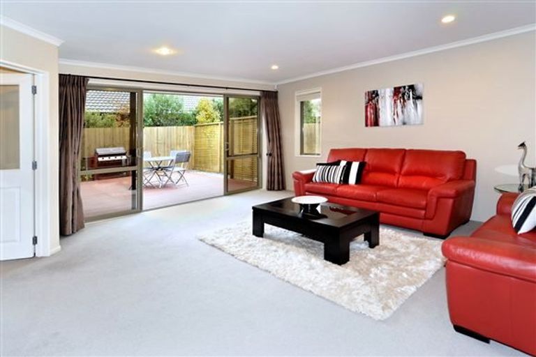 Photo of property in 18 Eaglesome Avenue, Aidanfield, Christchurch, 8025