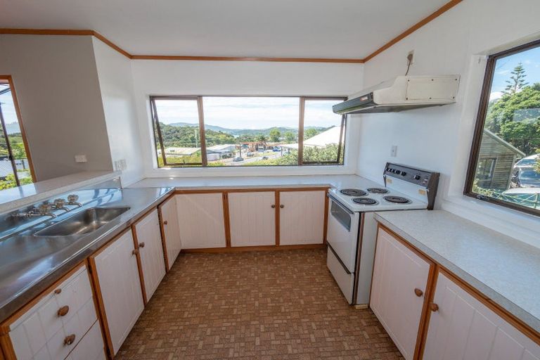 Photo of property in 7 Cable Bay Block Road, Cable Bay, 0420