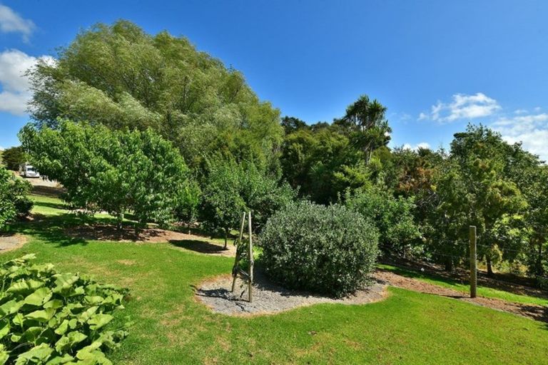Photo of property in 3221 Kaipara Coast Highway, Glorit, Warkworth, 0984