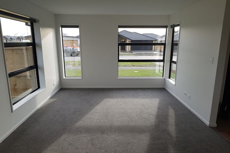 Photo of property in 4 Dallimore Drive, Belfast, Christchurch, 8051