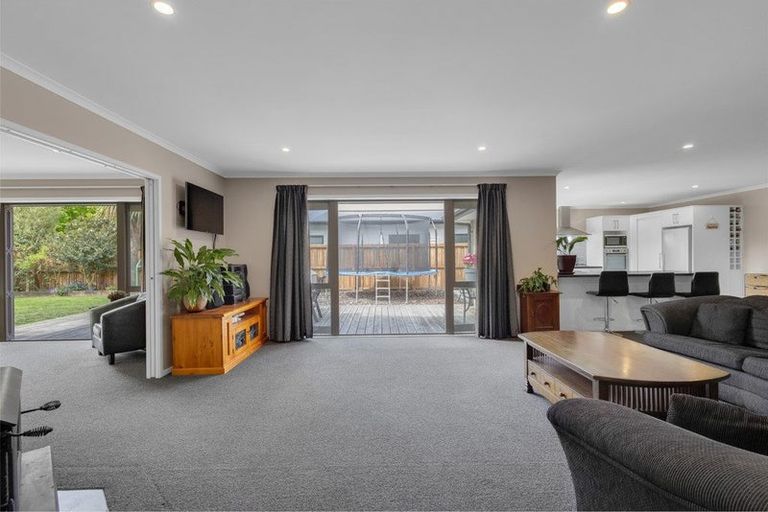 Photo of property in 15 Broomleigh Drive, Rolleston, 7615