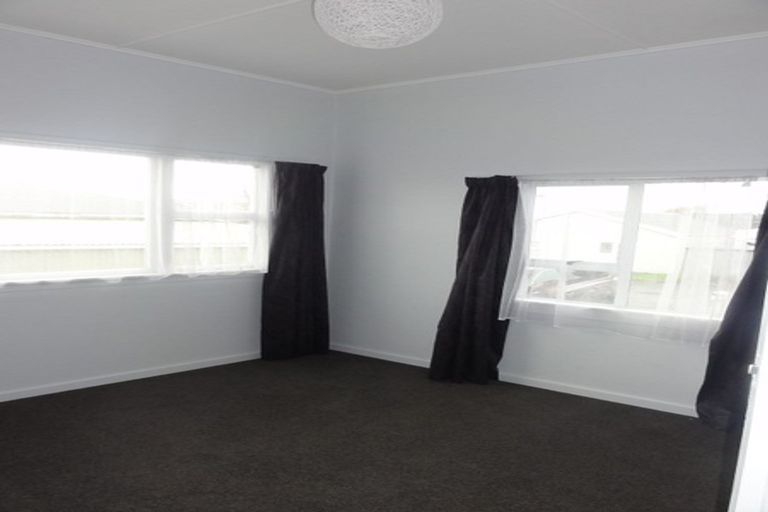 Photo of property in 66b Govett Avenue, Frankleigh Park, New Plymouth, 4310