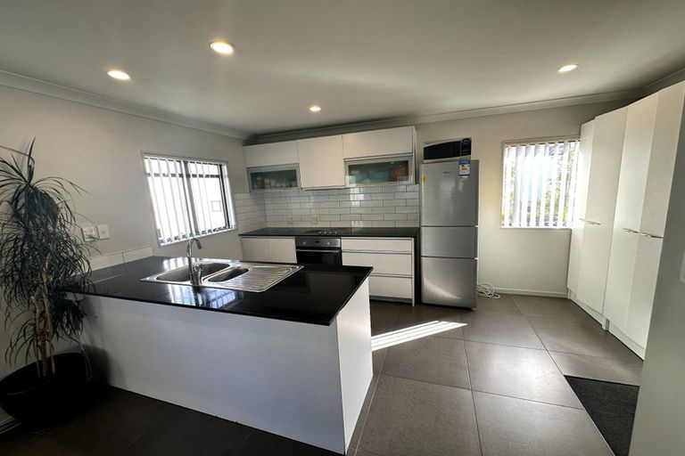 Photo of property in 17/46 Carlos Drive, Flat Bush, Auckland, 2016