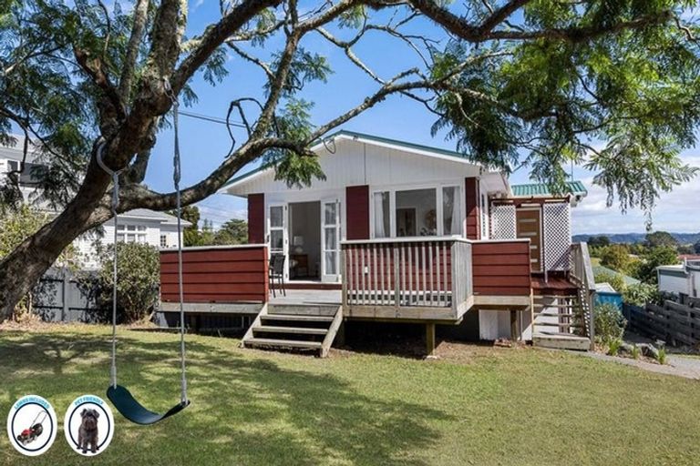 Photo of property in 42 Foster Crescent, Snells Beach, 0920