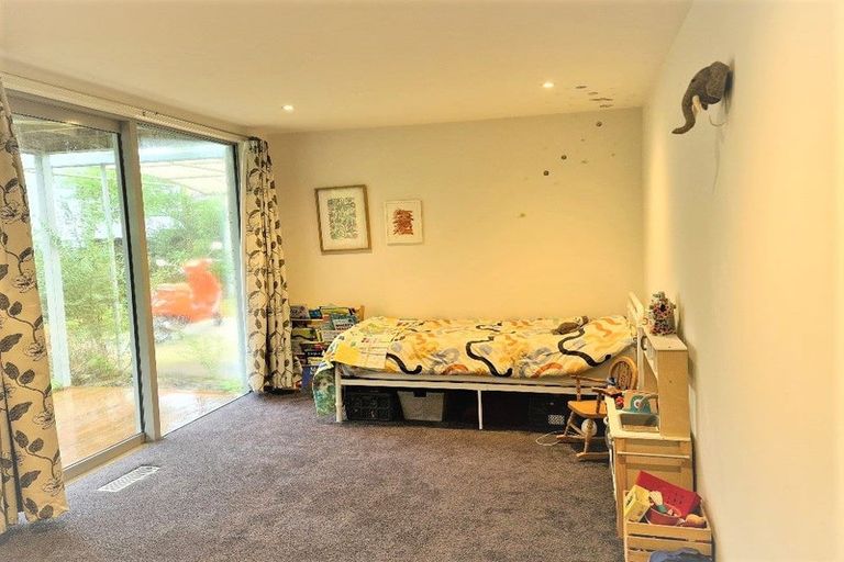 Photo of property in 1/14 Rothesay Bay Road, Rothesay Bay, Auckland, 0630