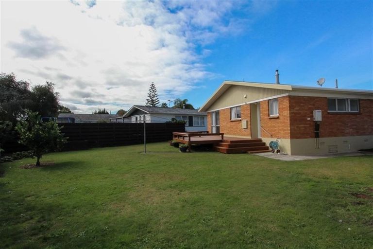 Photo of property in 10 Durham Street, Nawton, Hamilton, 3200