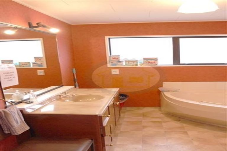 Photo of property in 17 Argyle Street, Mornington, Dunedin, 9011