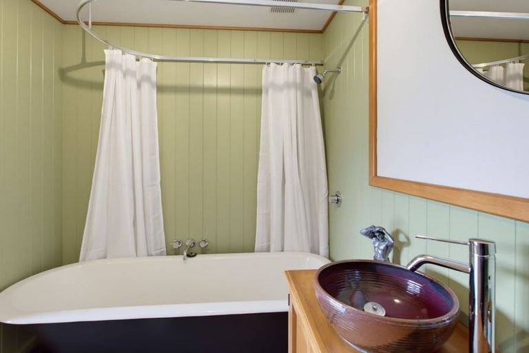 Photo of property in 7 Waimea Valley Road, Mandeville, Gore, 9777