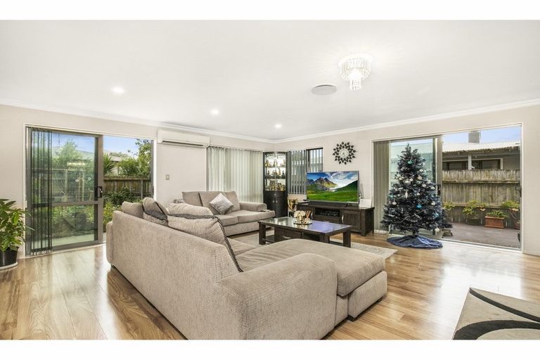 Photo of property in 13 Sunnyside Crescent, Papatoetoe, Auckland, 2025