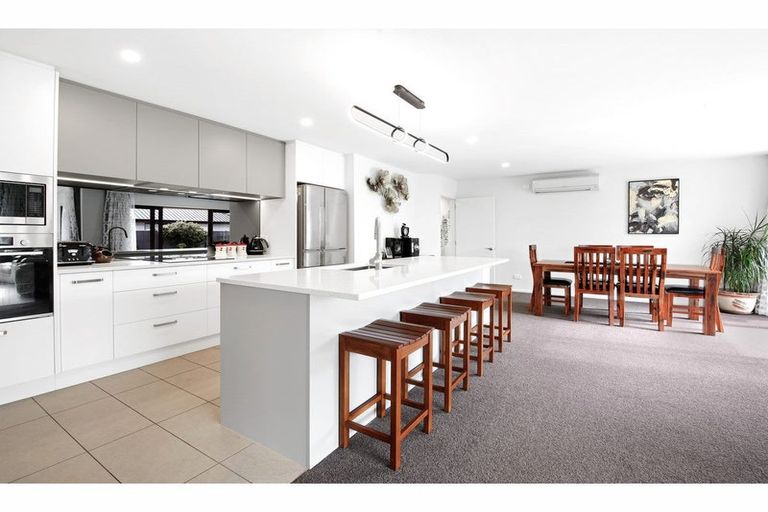 Photo of property in 8 Waipara Road, Pegasus, 7612