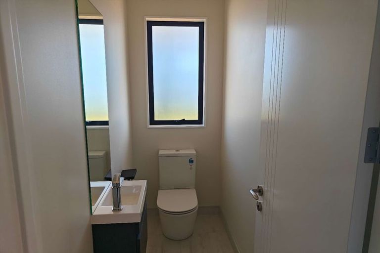 Photo of property in 14 Coopworth Street, Karaka, 2580