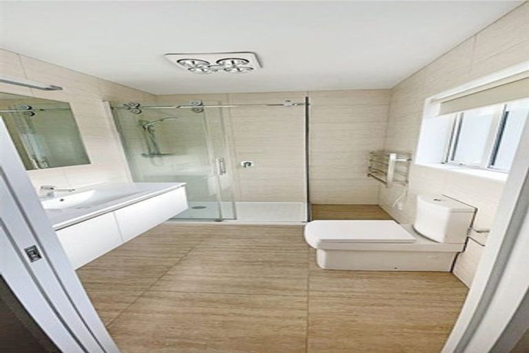 Photo of property in 67 Pickaberry Avenue, Karaka, Papakura, 2113