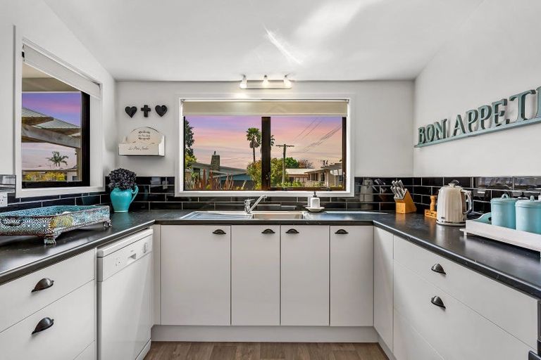 Photo of property in 401 Otahu Road, Whangamata, 3620