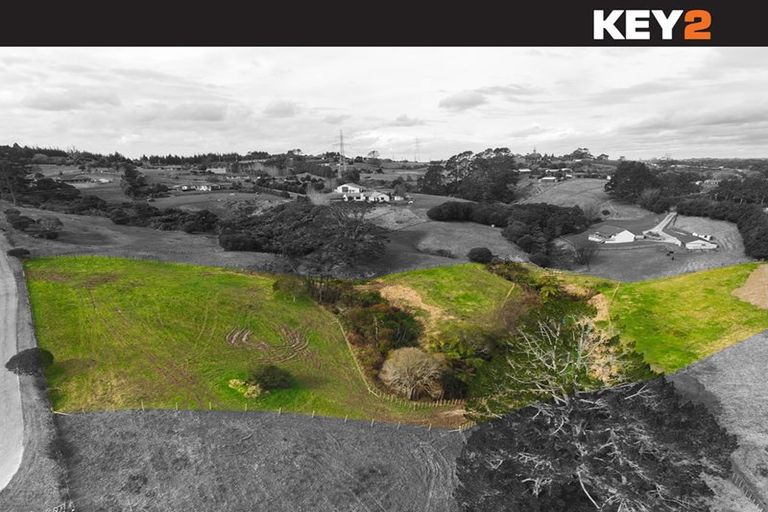 Photo of property in 42 Dysart Lane, Kumeu, 0891