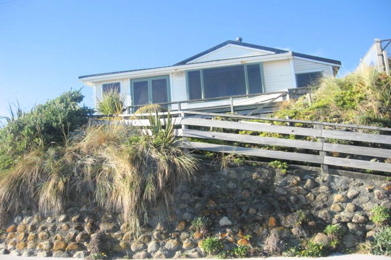 Photo of property in 117 The Parade, Paekakariki, 5034