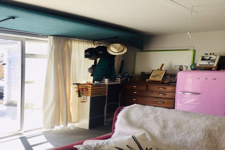 Photo of property in 7 Sauterne Road, Kumeu, 0810