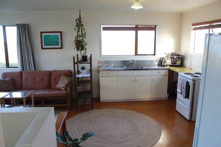 Photo of property in 6a Marjorie Lane, Papamoa Beach, Papamoa, 3118
