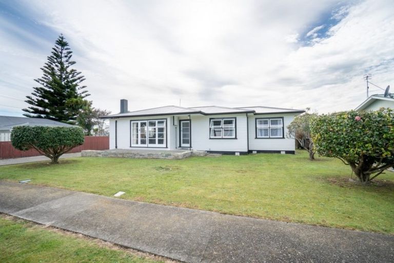 Photo of property in 39 Prouse Street, Levin, 5510