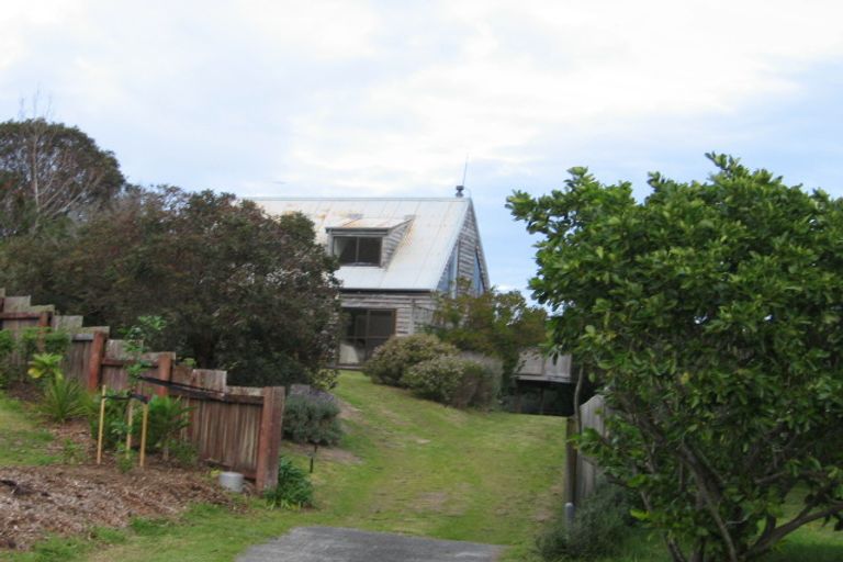 Photo of property in 26 Caroline Heights, Omaha, 0986