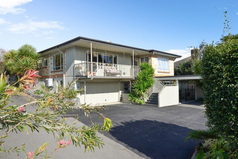 Photo of property in 17 Hinton Avenue, Forest Lake, Hamilton, 3200