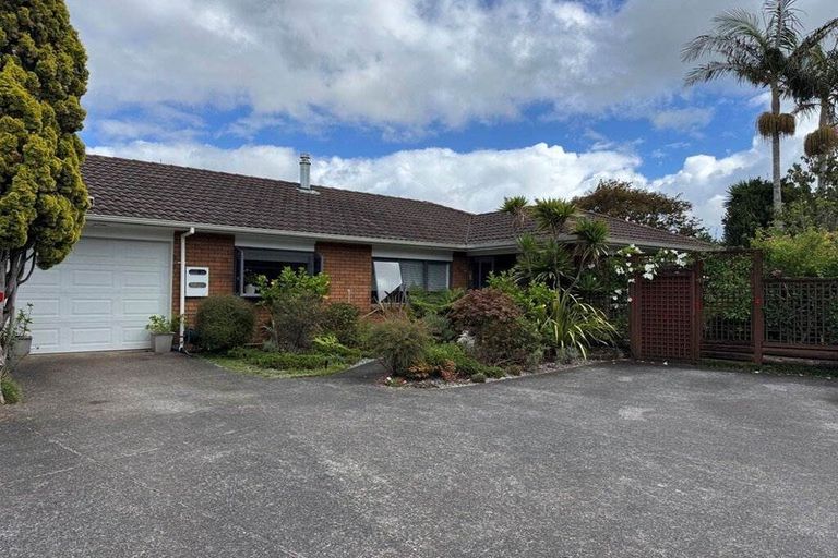 Photo of property in 2/2 Lanark Road, Kerikeri, 0230