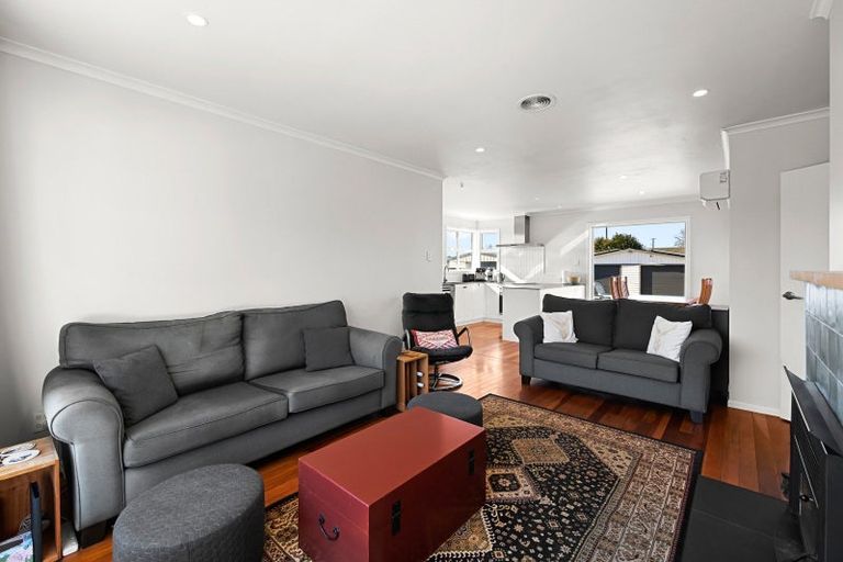 Photo of property in 57 Masefield Drive, Enderley, Hamilton, 3214