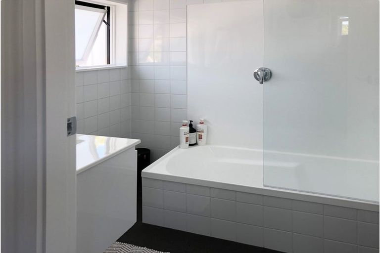 Photo of property in 3/16 Rossall Street, Merivale, Christchurch, 8014