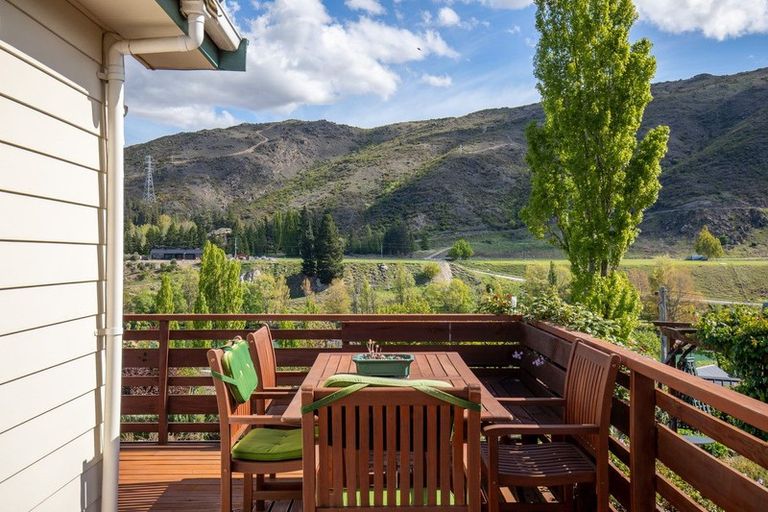 Photo of property in 5 Sunderland Street, Clyde, 9330