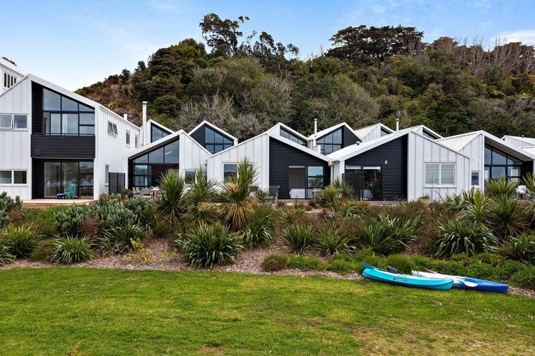 Photo of property in 32 Boathouse Bay Lane, Snells Beach, 0920