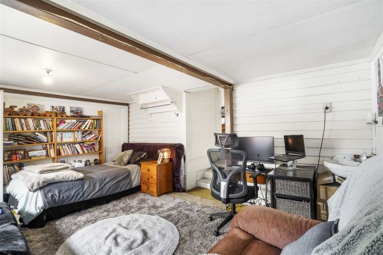 Photo of property in 302 Cambridge Road, Hillcrest, Hamilton, 3216