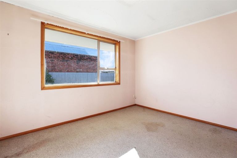 Photo of property in 1/33 Cameron Street, Ashburton, 7700