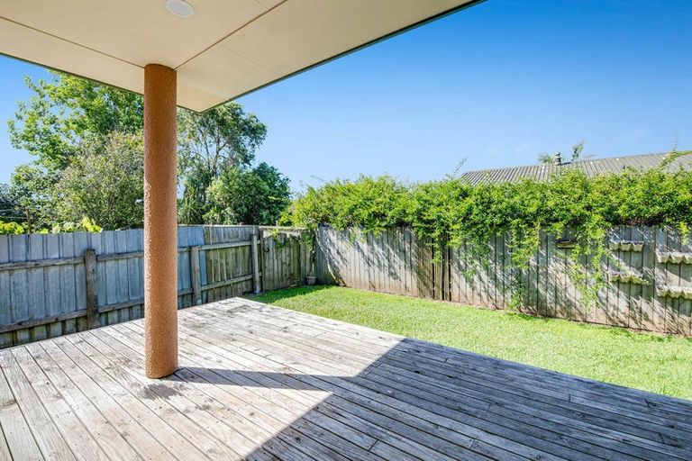 Photo of property in 2/112 Parkhurst Road, Parakai, 0830