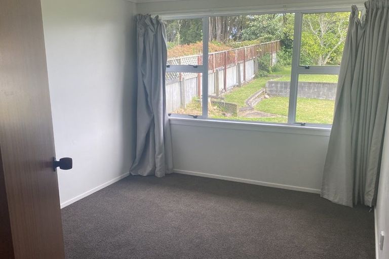 Photo of property in 42 Awanui Street, Merrilands, New Plymouth, 4312