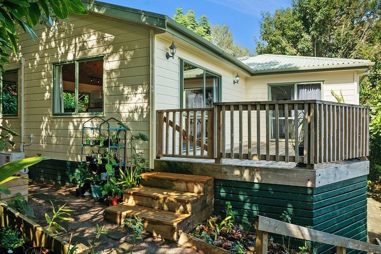 Photo of property in 30 Amokura Drive, Kerikeri, 0230