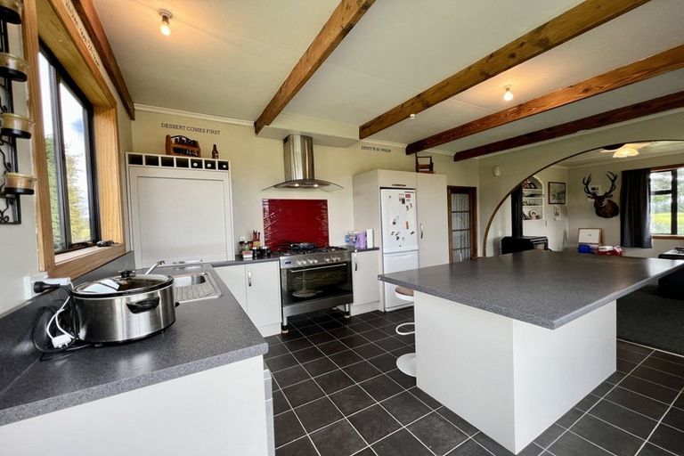 Photo of property in 231 Lillburn Monowai Road, Dean, Tuatapere, 9691