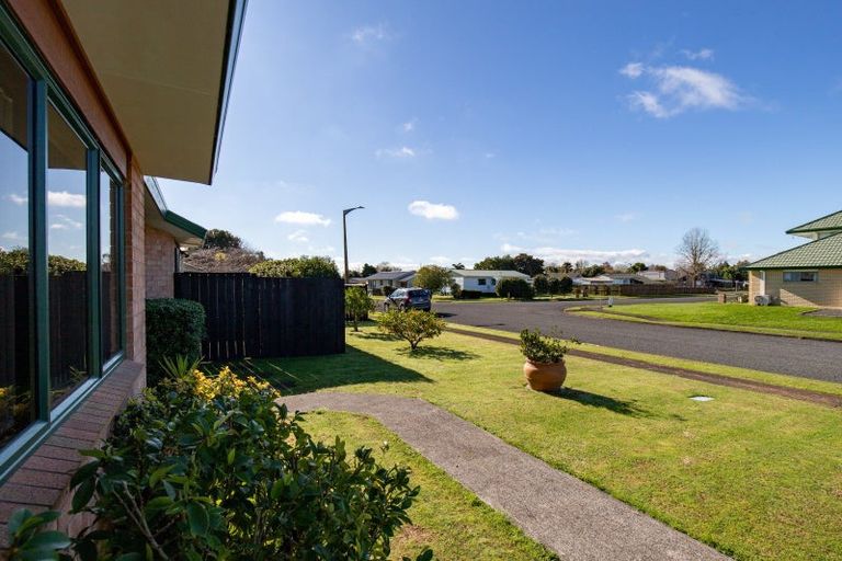 Photo of property in 9a Walton Place, Ngatea, 3503