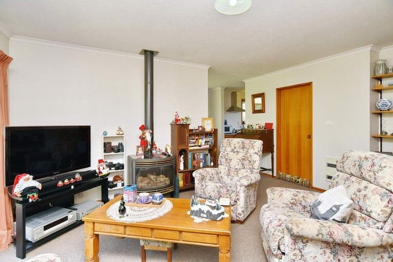 Photo of property in 15b Queen Street, Rangiora, 7400