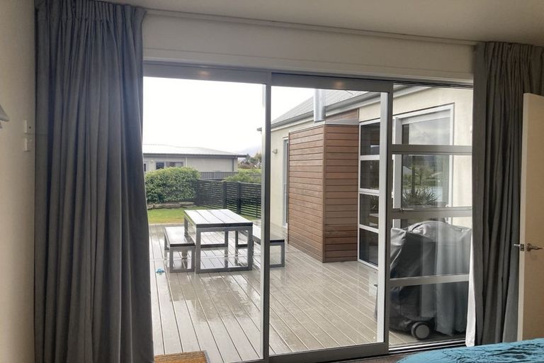 Photo of property in 17 Daniels Terrace, Wanaka, 9305