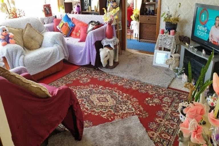 Photo of property in 13 Manchester Street, Patea, 4520